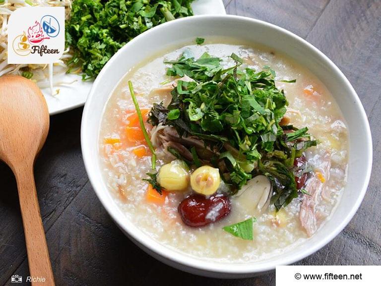 Vietnamese Chicken Congee Recipe