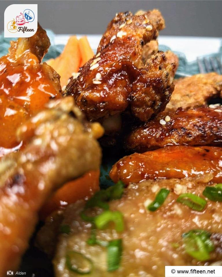 Air Fryer Chicken Wings Recipe: Crispy Wings, Yummy Sauces