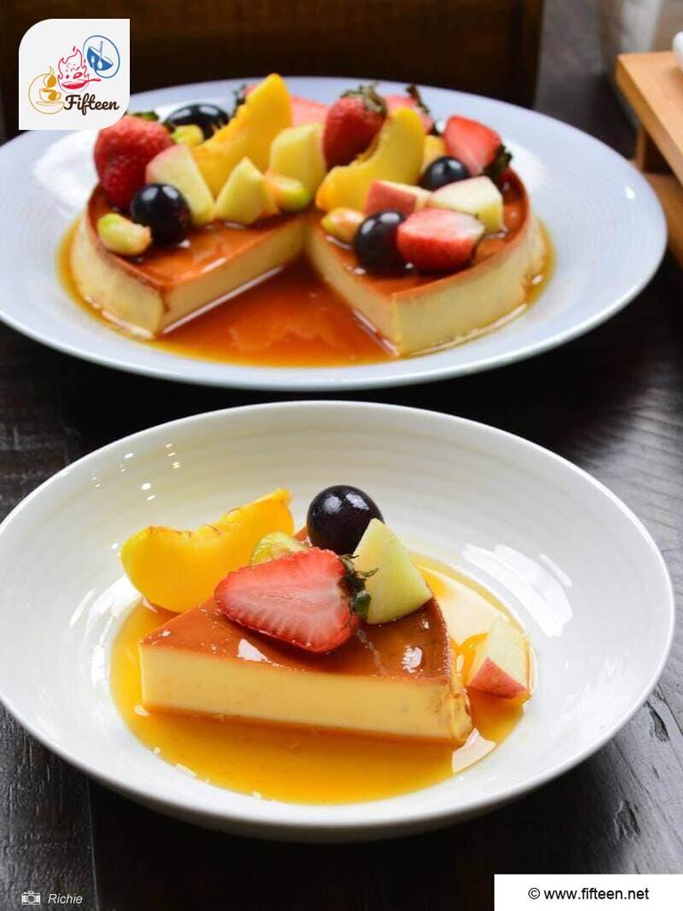 Bánh Flan (Vietnamese Crème Caramel Flan)